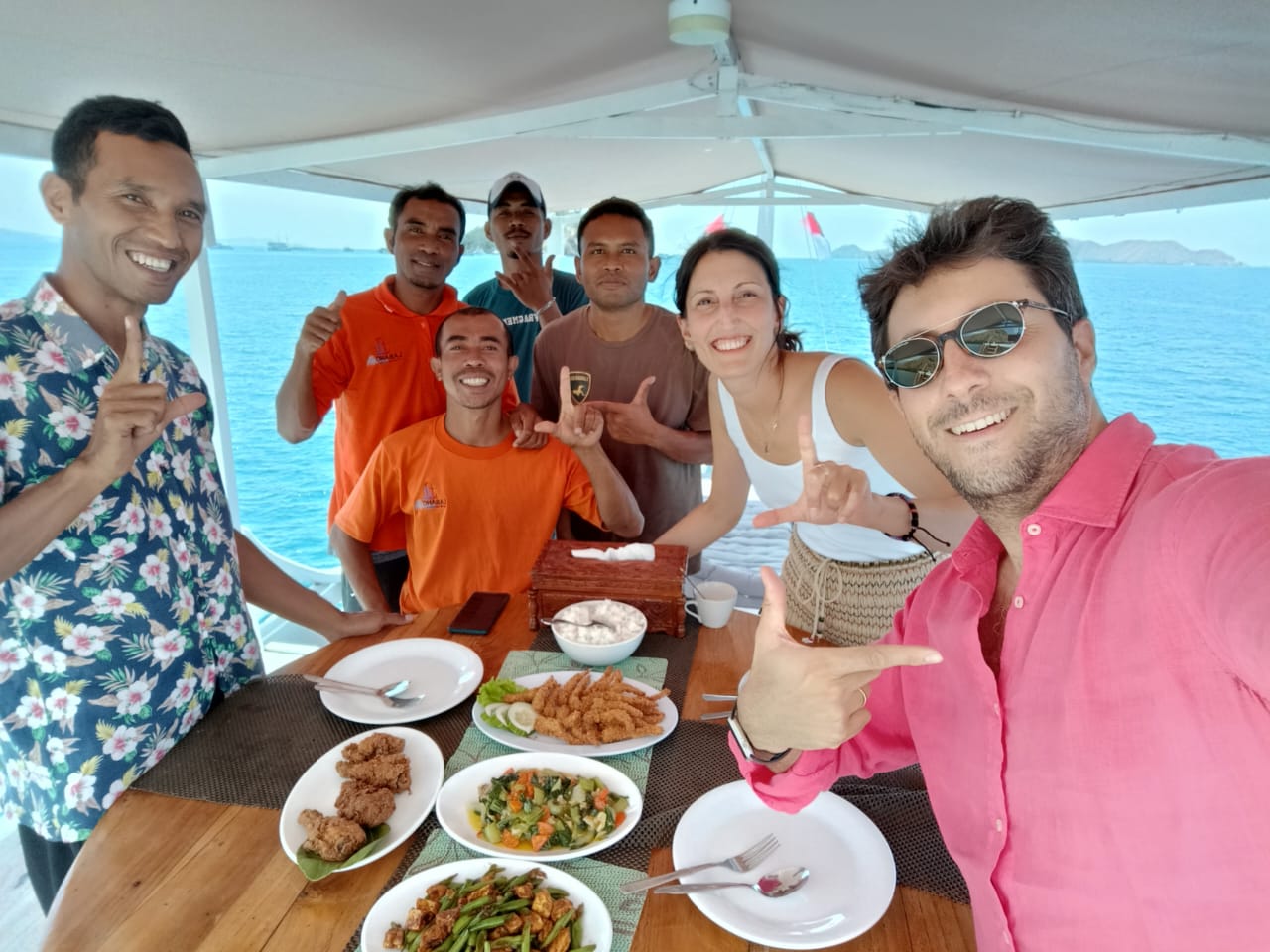 enjoy komodo trip with flores wanderlust