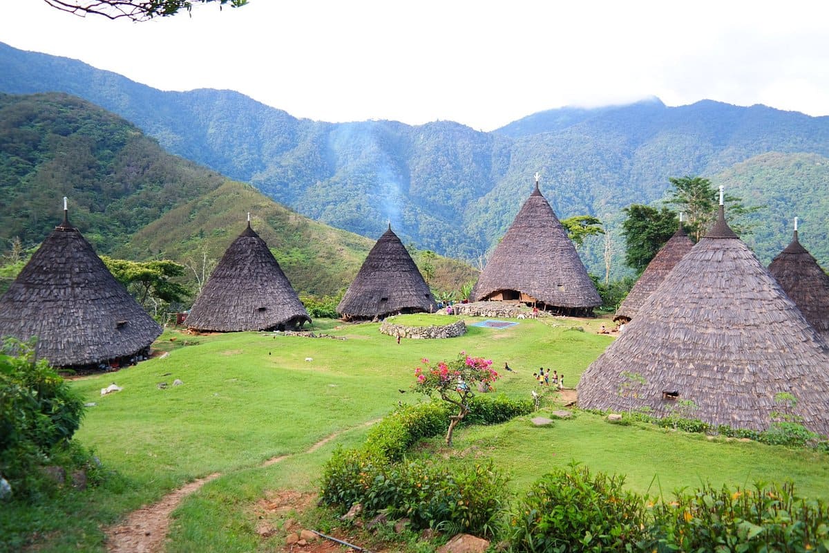 waerebo village manggarai